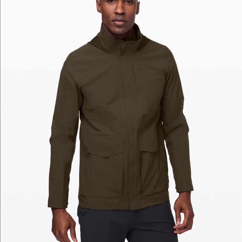 NWT Lululemon Storm Field Jacket Size M